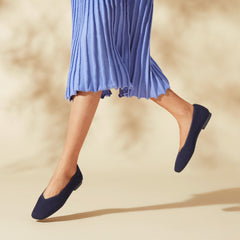 Square-Toe V-Cut Flats (Margot 2.0)