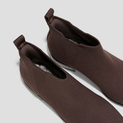 Square-Toe Slip-On Chelsea Boots (Ryan Slip-On)