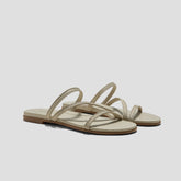 Round-Toe Flip-Flops (Carla)