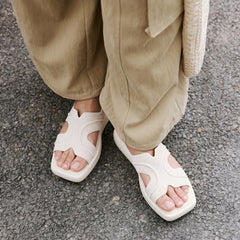 Square-Toe Platform Sandals (Hatty)