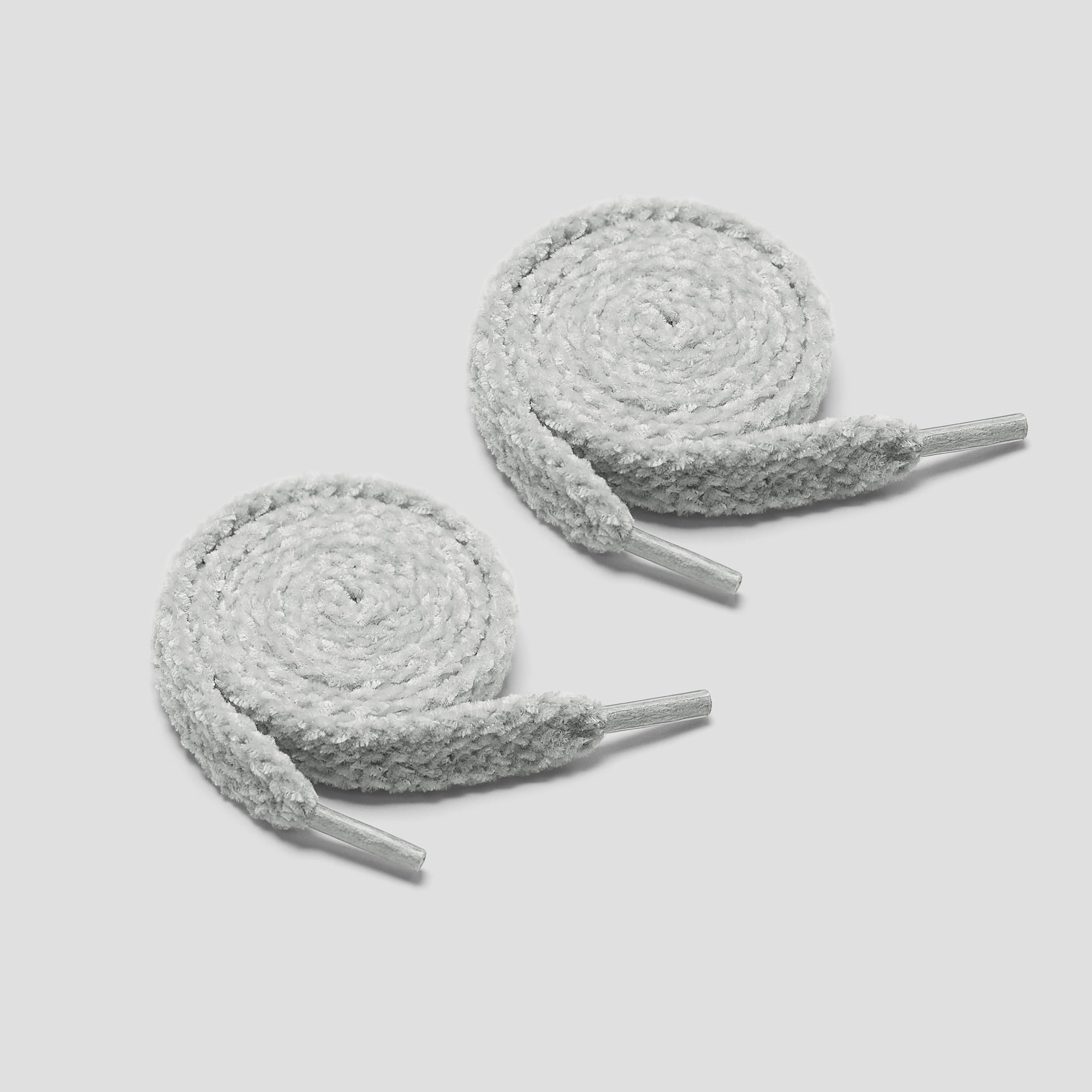 Plush Shoelace (Aela)