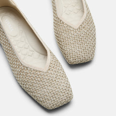 Square-Toe Margot V-Cut Flats (Margot 3.0)