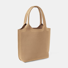 The Daily Tote (Zahara)