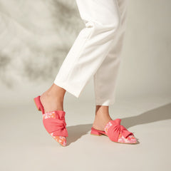 Pointed-Toe Knot Sandals (Yaffa Pro)