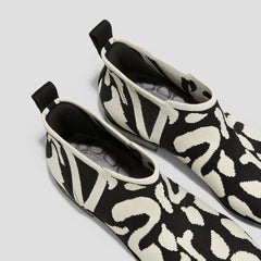 Square-Toe Slip-On Chelsea Boots (Ryan Slip-On)