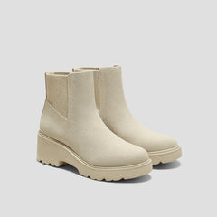 Round-Toe Chunky Platform Travel Boots (Everly)