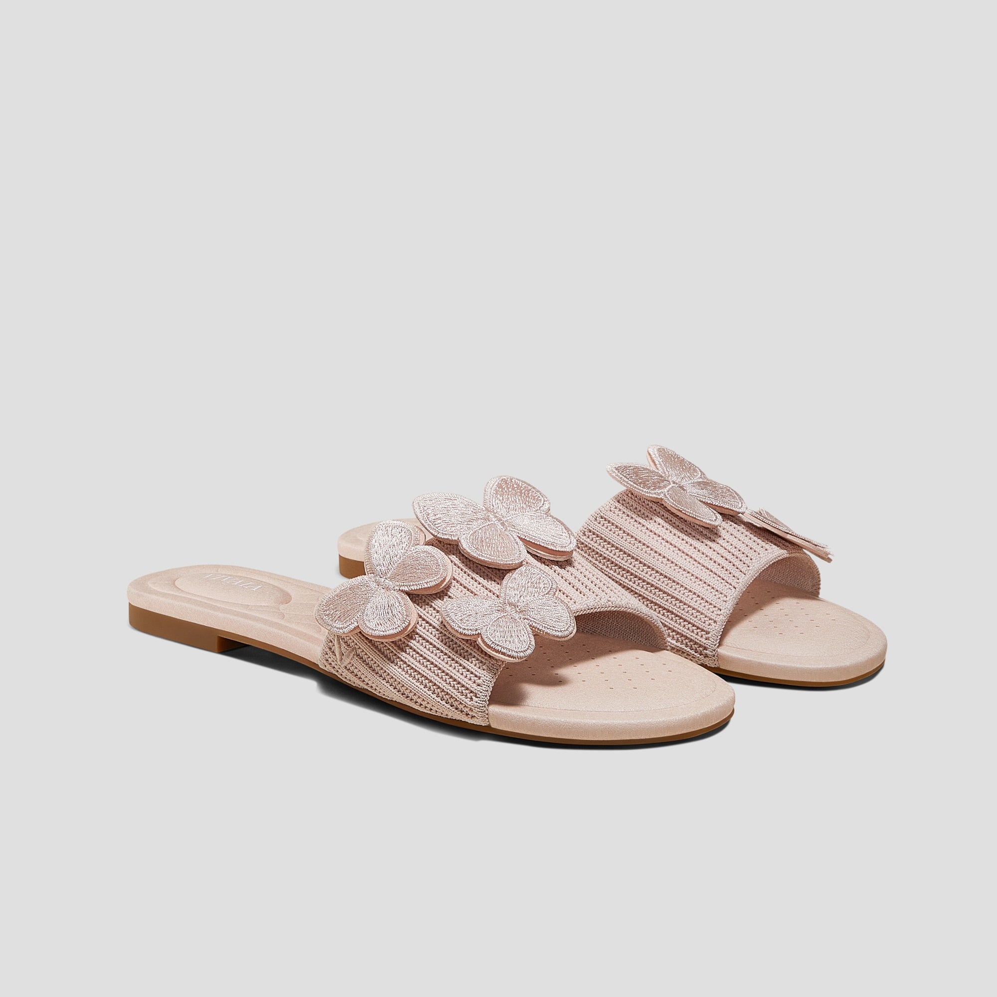 Round-Toe Slippers (Cleo)