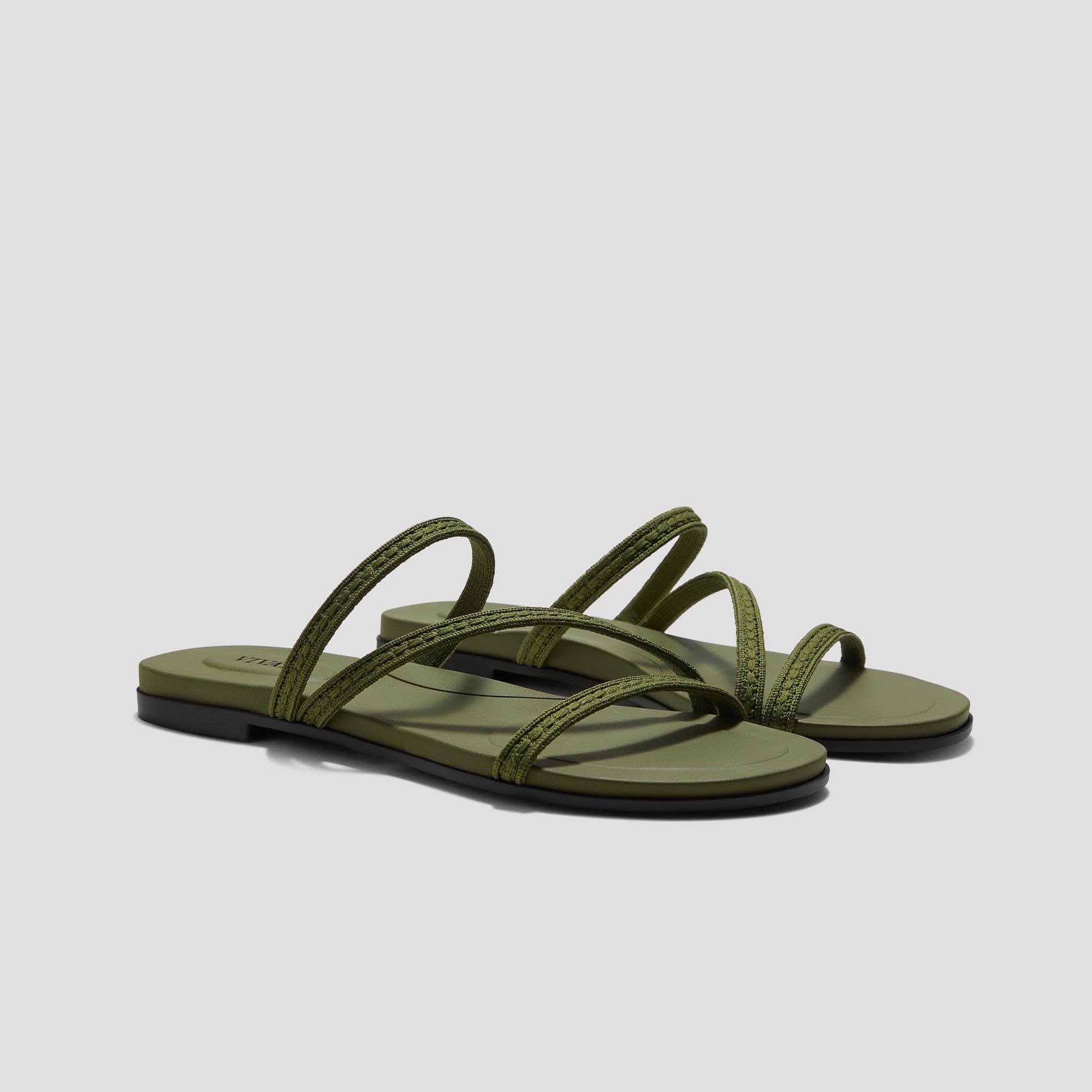 Round-Toe Flip-Flops (Carla)