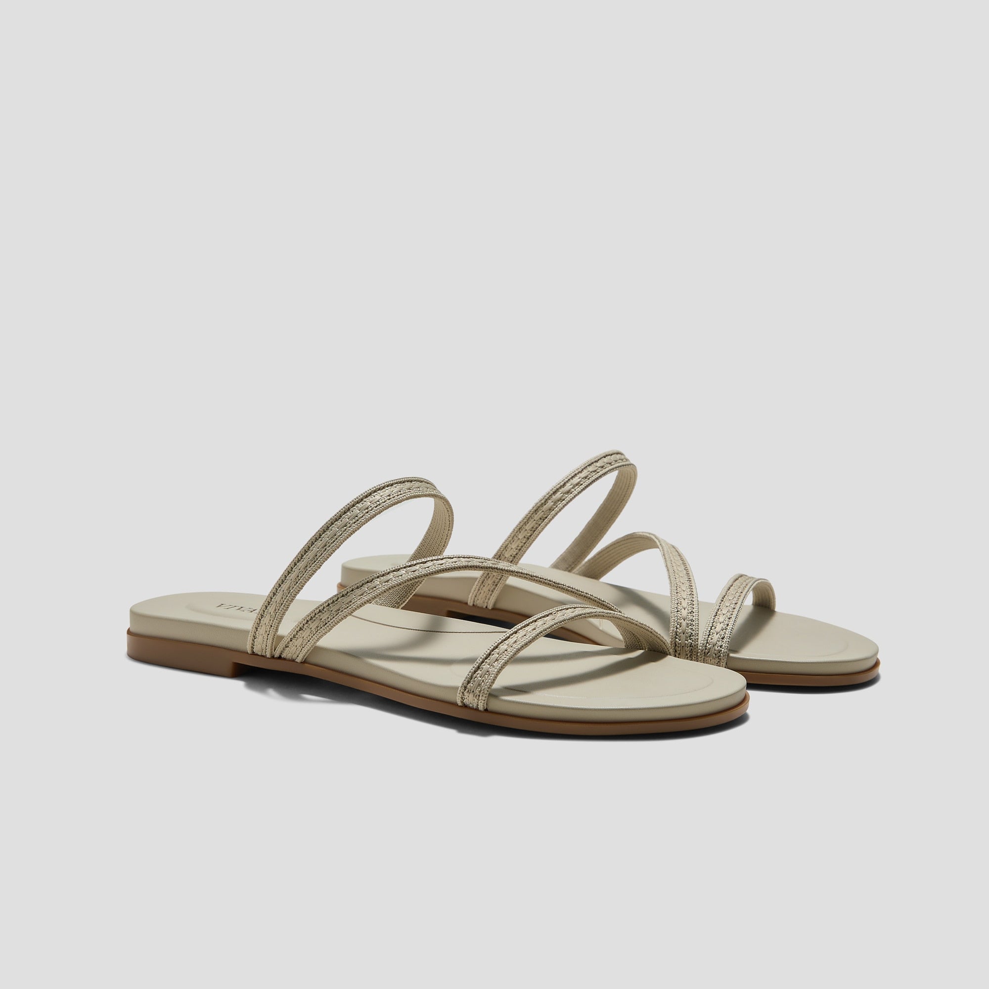 Round-Toe Flip-Flops (Carla)