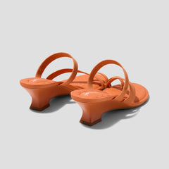 Round-Toe Toe Ring Sandals (Eden)