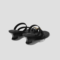 Round-Toe Toe Ring Sandals (Eden)