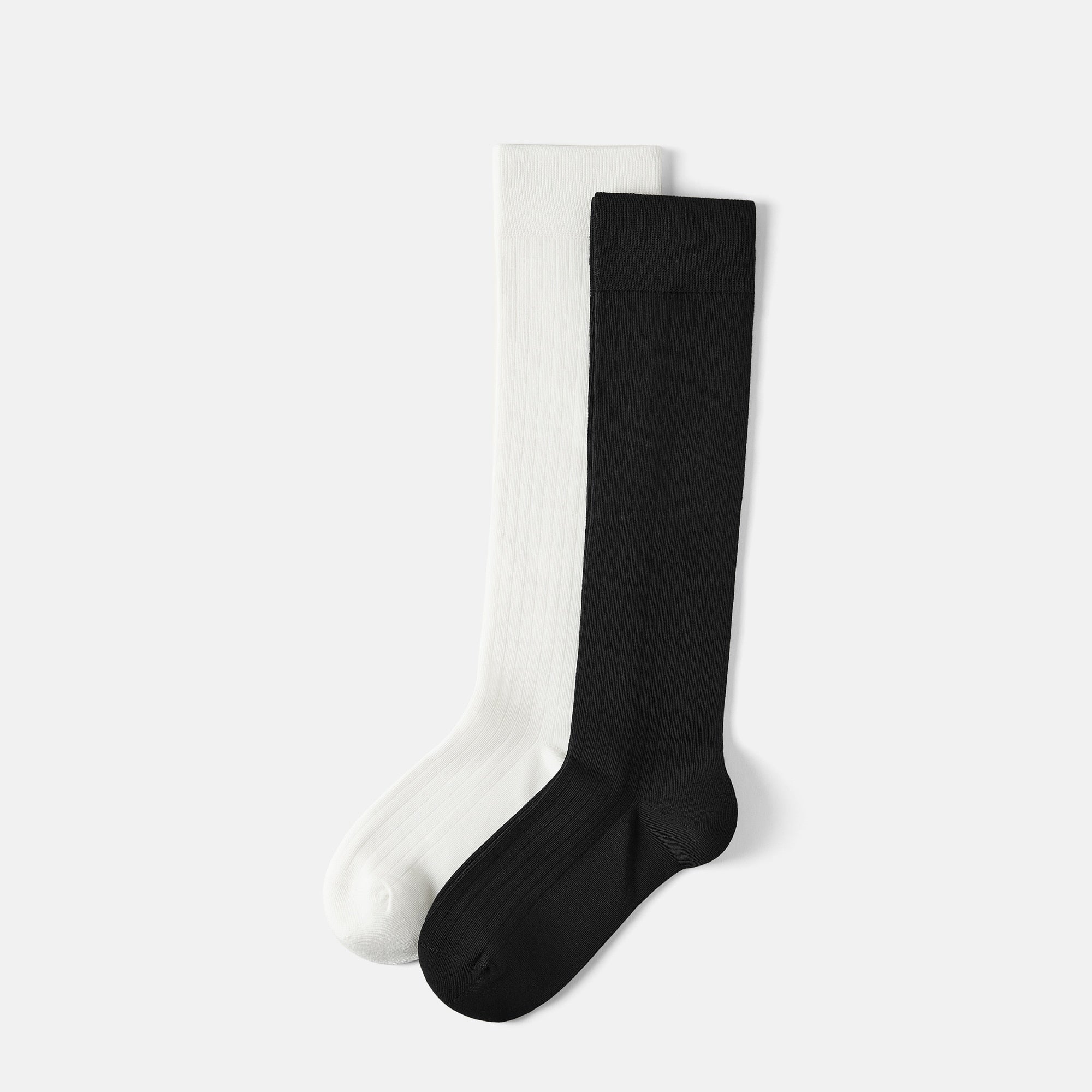 2-Pair Over-the-Calf Ribbed Socks (Luis)