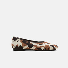 Square-Toe Margot V-Cut Flats (Margot 3.0)